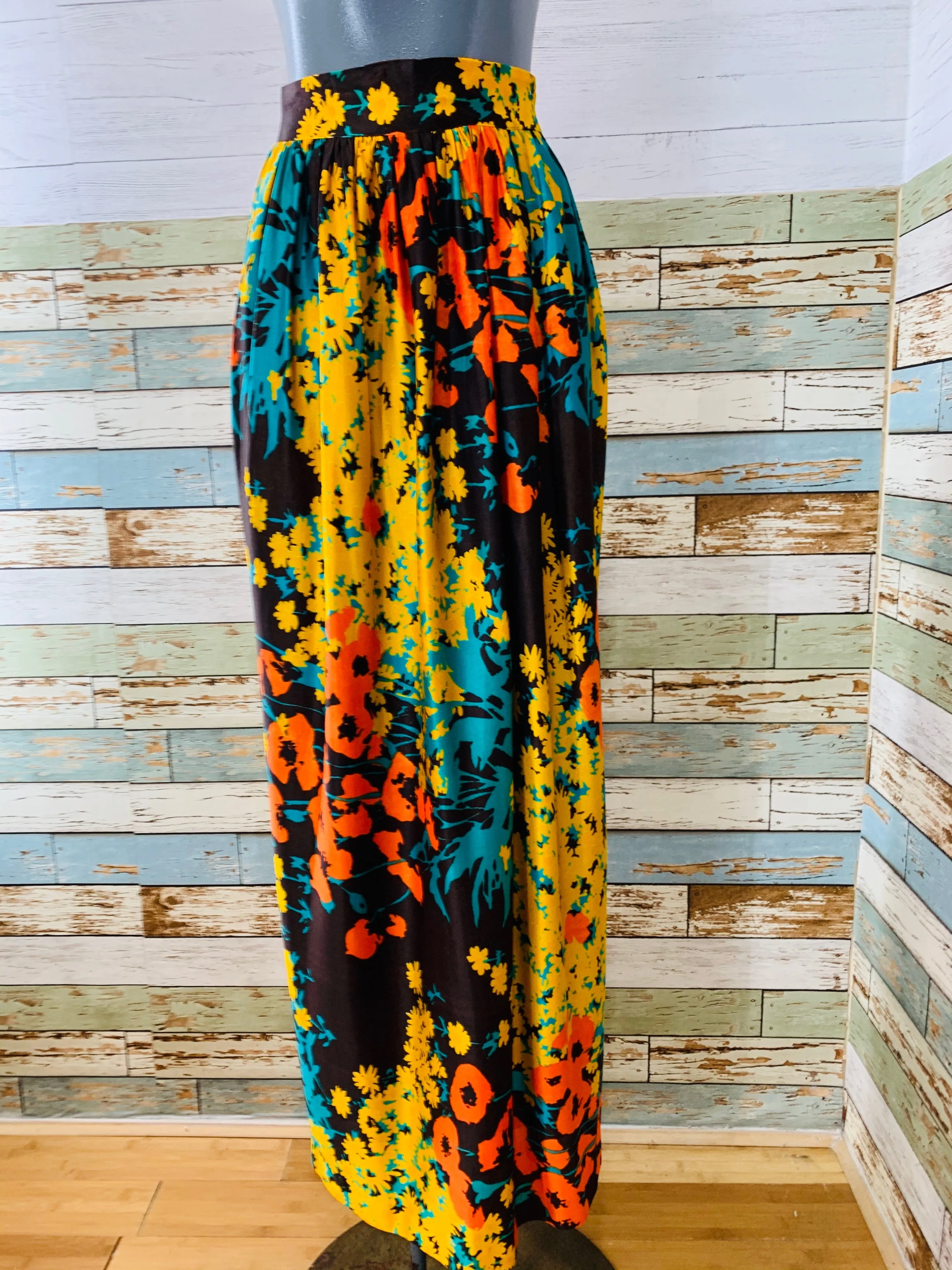 70’s Floral Print Maxi Skirt