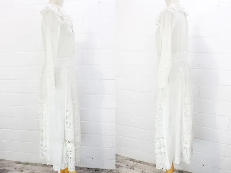 Antique Edwardian White Cotton Dress with Ruffle Collar, Small