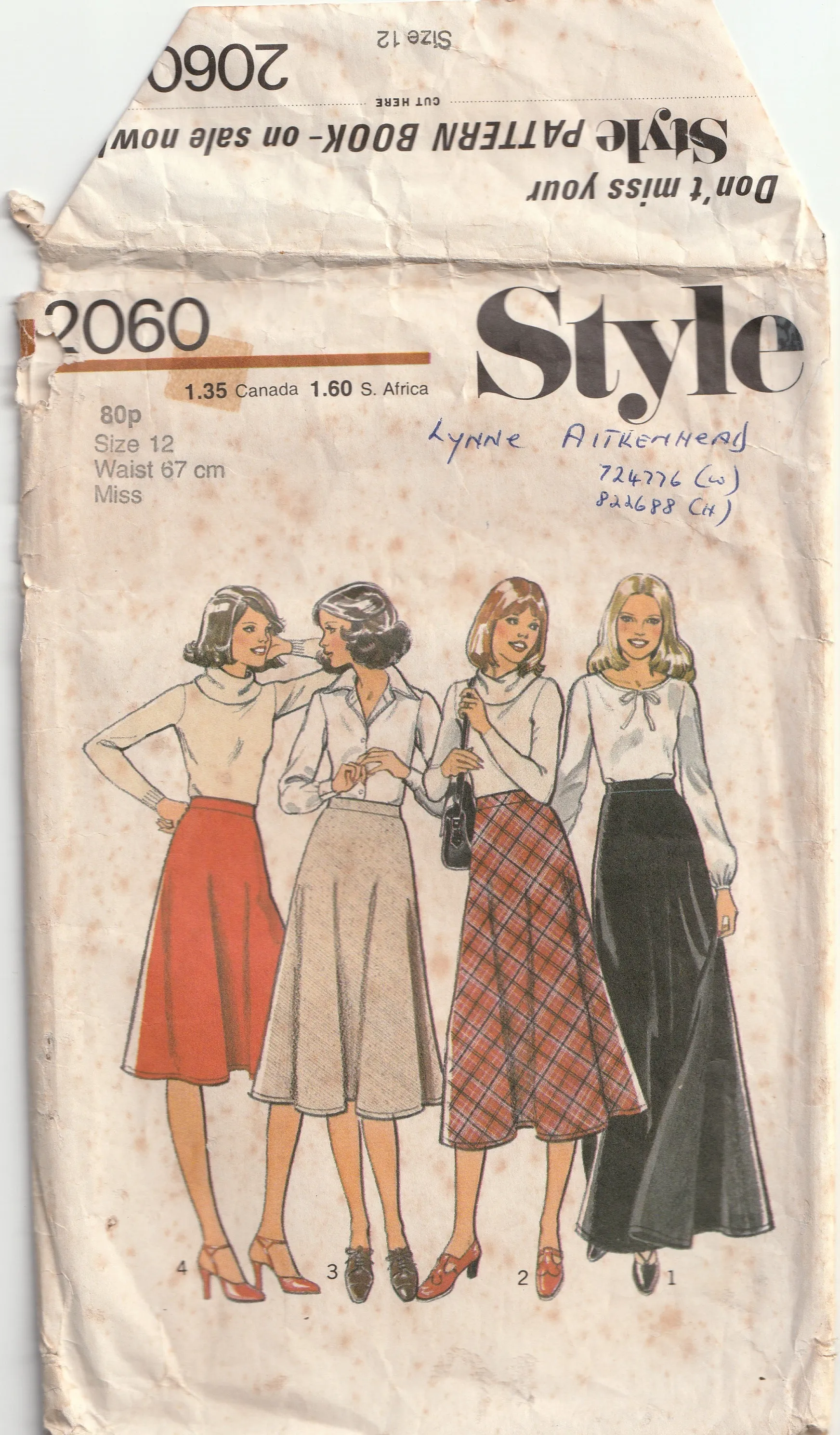 Bias Skirt in Four Lengths - Waist 67 cm - Vintage Pattern - Style 2060 - 1977