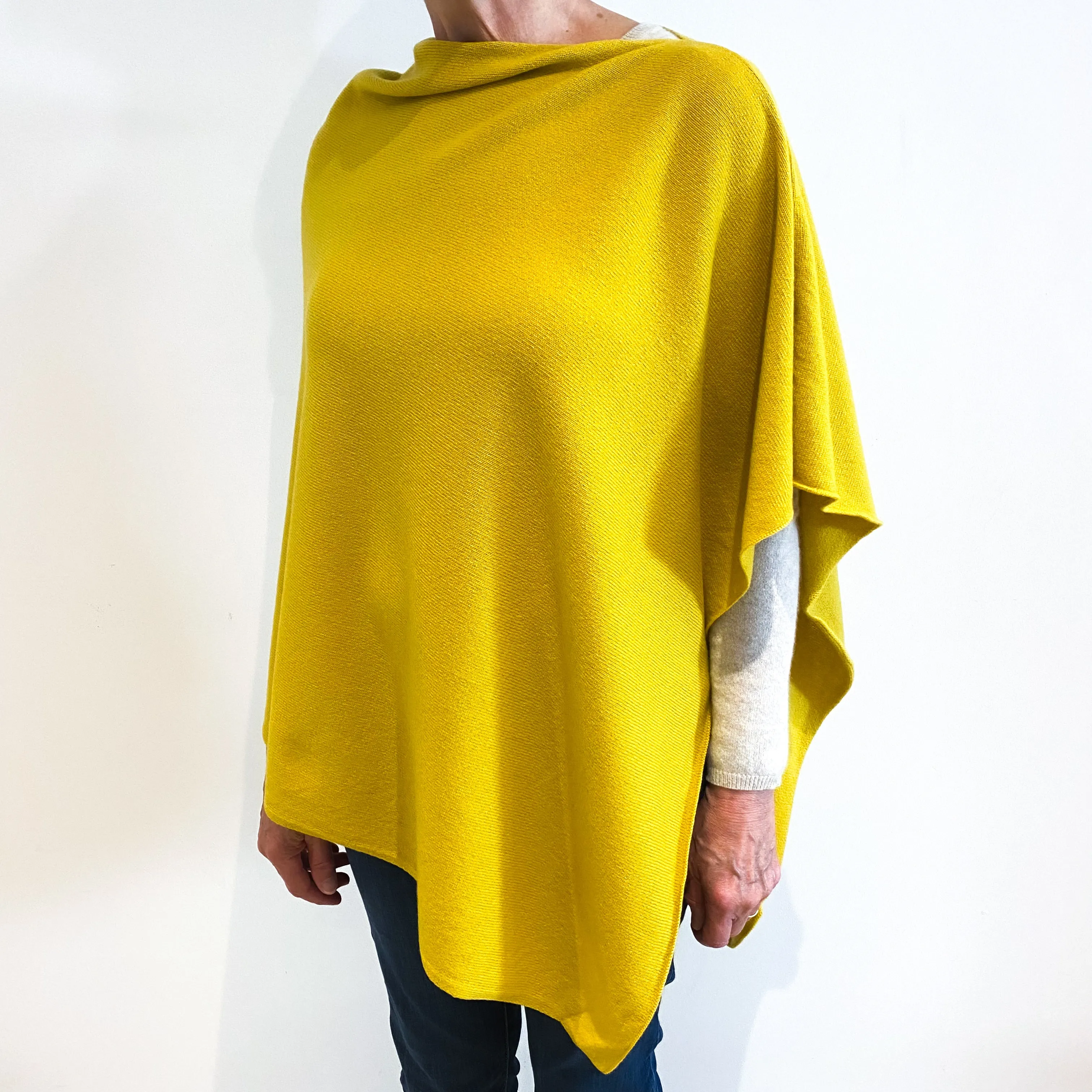 Brand New Scottish Mustard Cashmere Poncho One Size