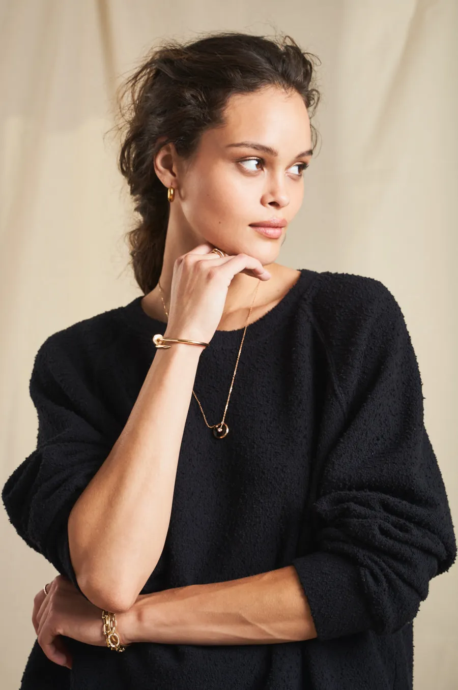 BRENTWOOD SWEATSHIRT IN BLACK BOUCLÉ