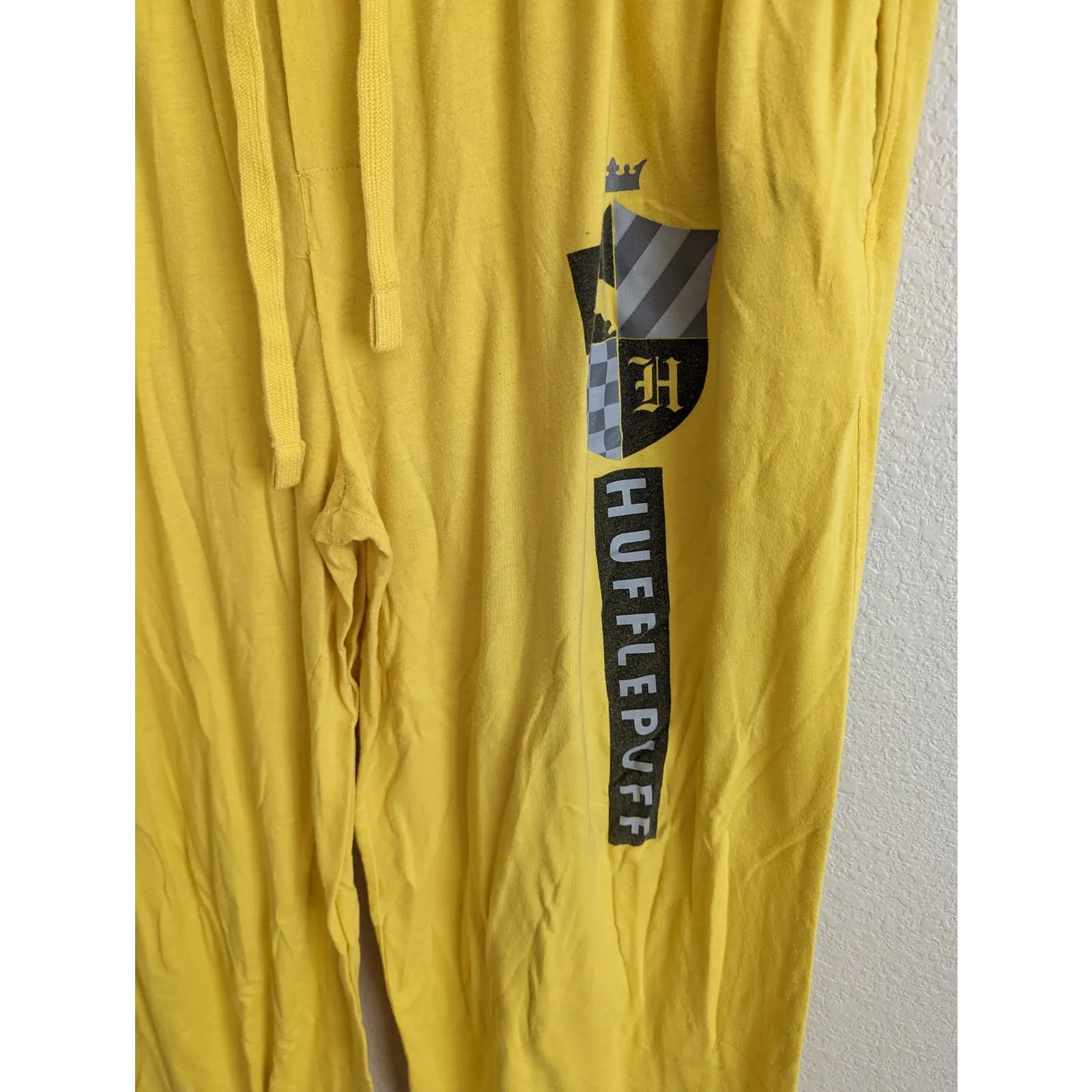 Harry Potter Mens Sz XXL Lounge Pajama Pants Yellow Hufflepuff