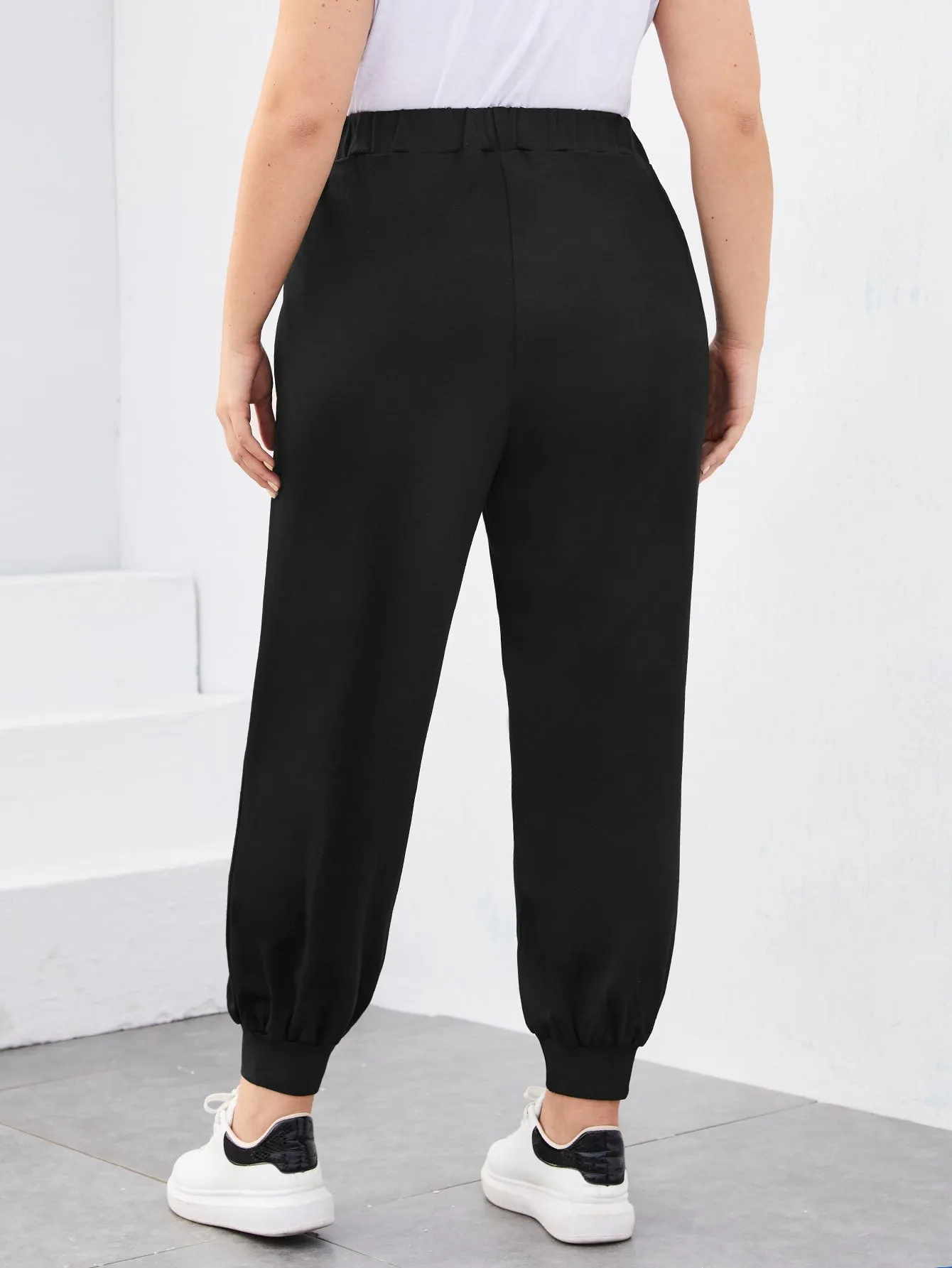 Plain Drawstring Cropped Plus Size Sweatpants