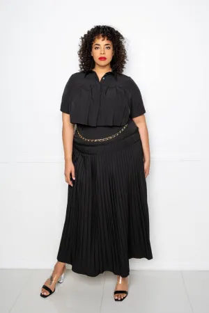 Plus Size 2 piece Black Pleated Cropped Short Sleeve Shirt And Maxi Skirt Set