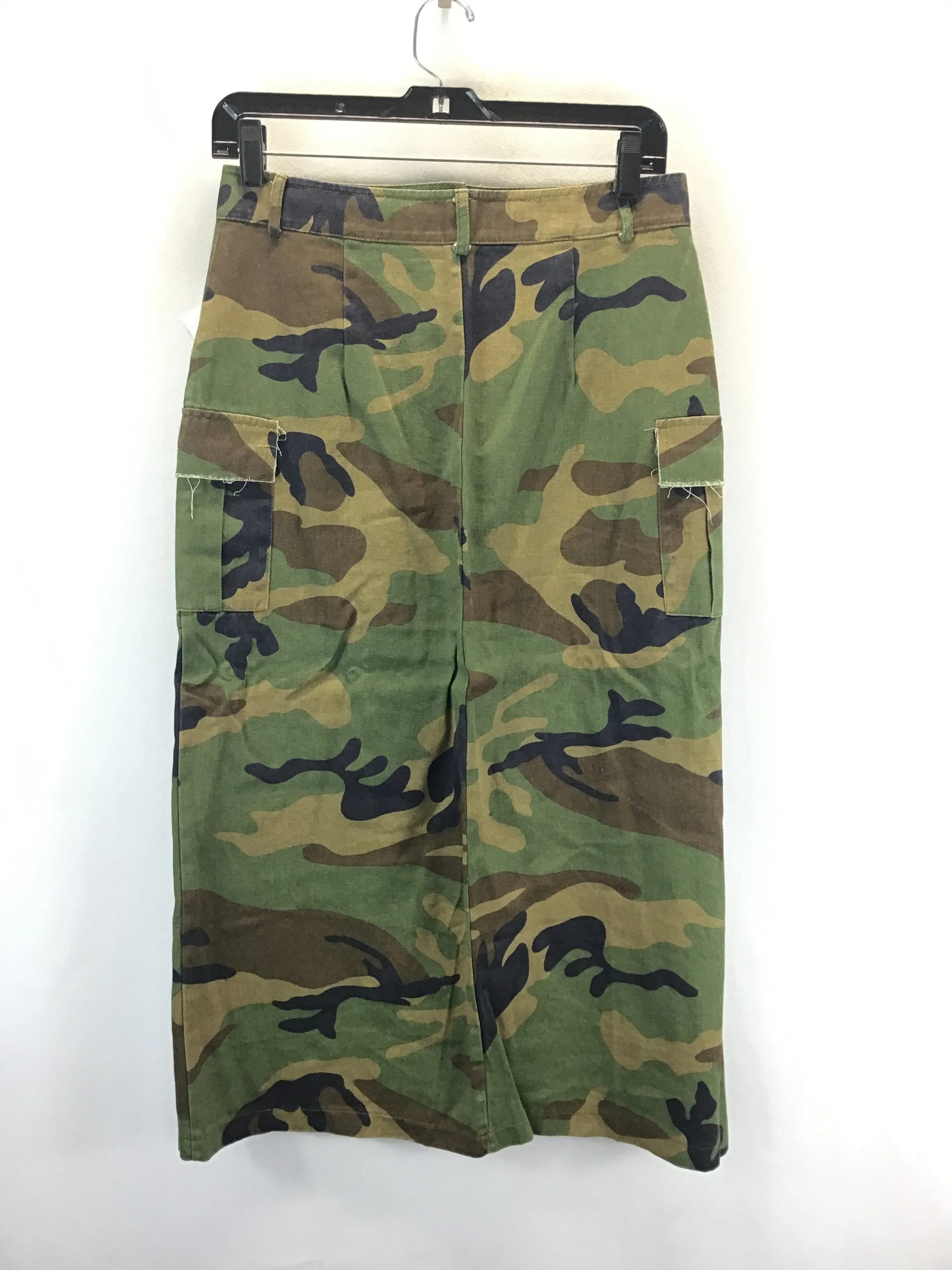 Skirt Maxi By Clothes Mentor  Size: M