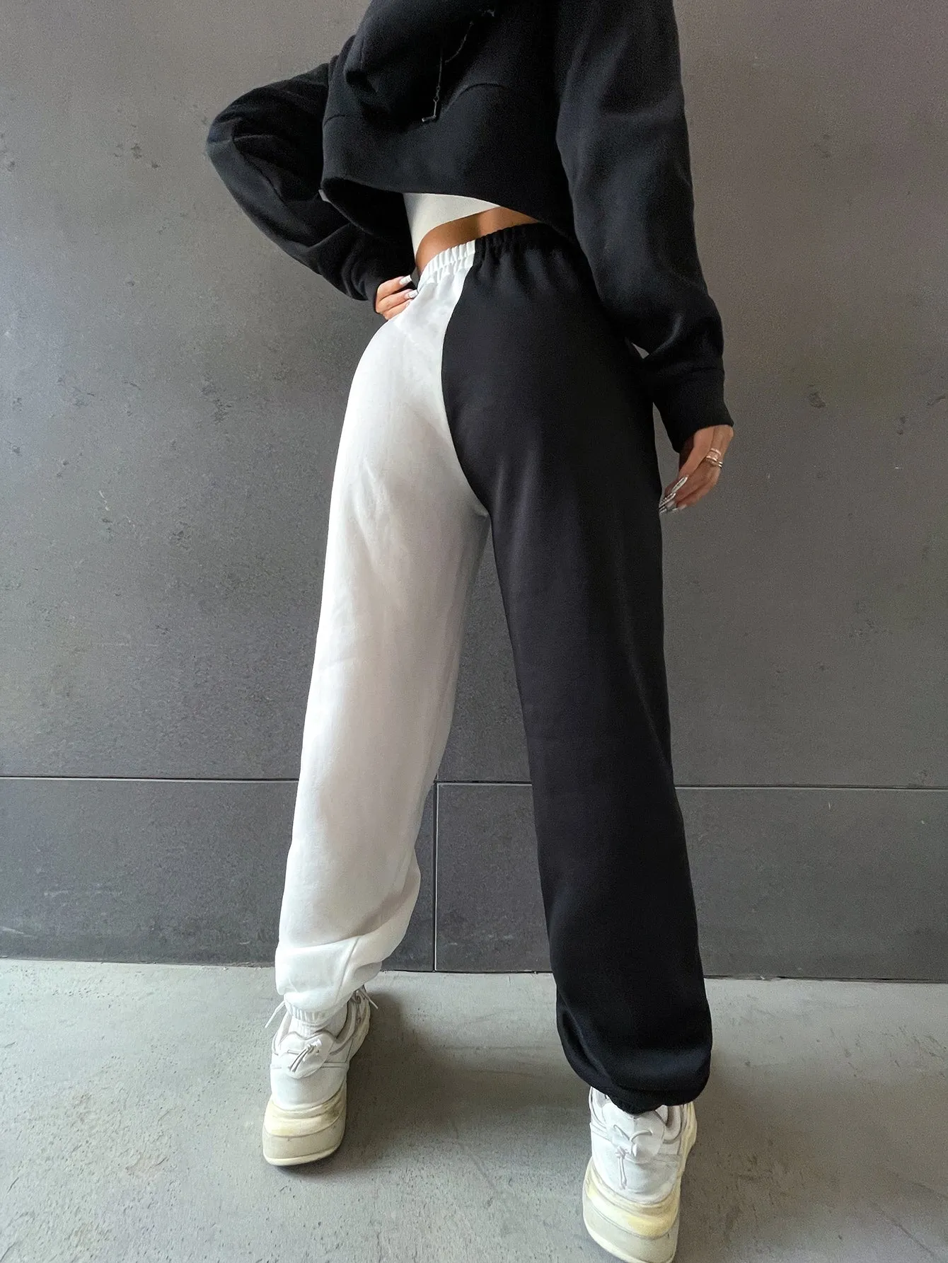 Slogan Pocket High Waist Cropped Women Sweatpants