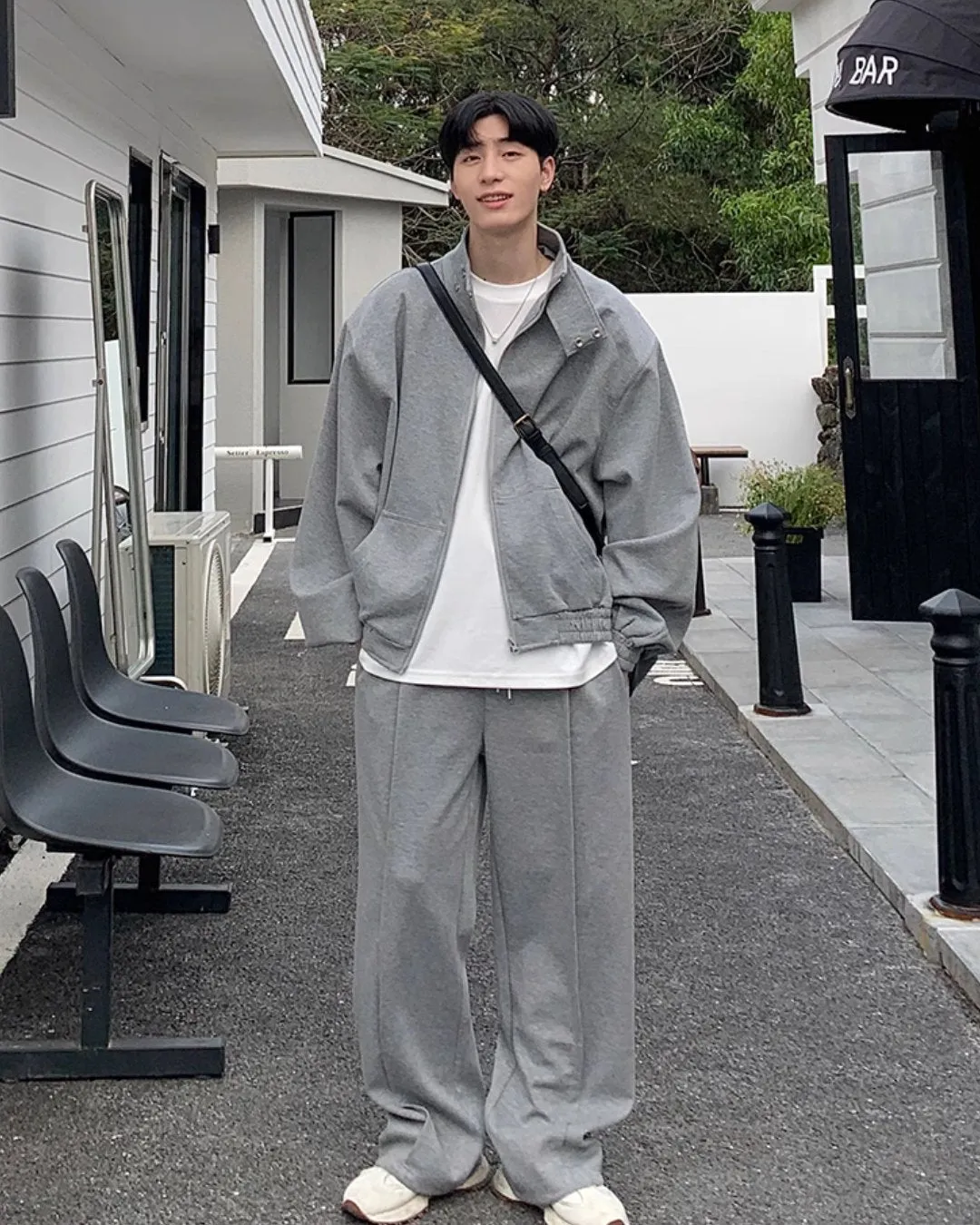 Stand Neck Jacket / Wide Sweatpants OYC0049