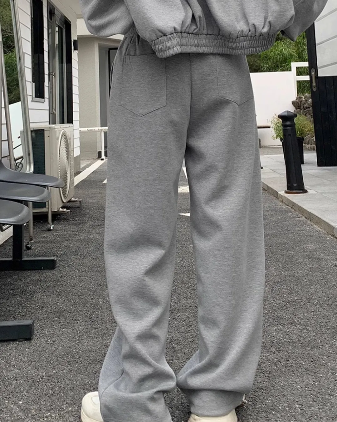 Stand Neck Jacket / Wide Sweatpants OYC0049