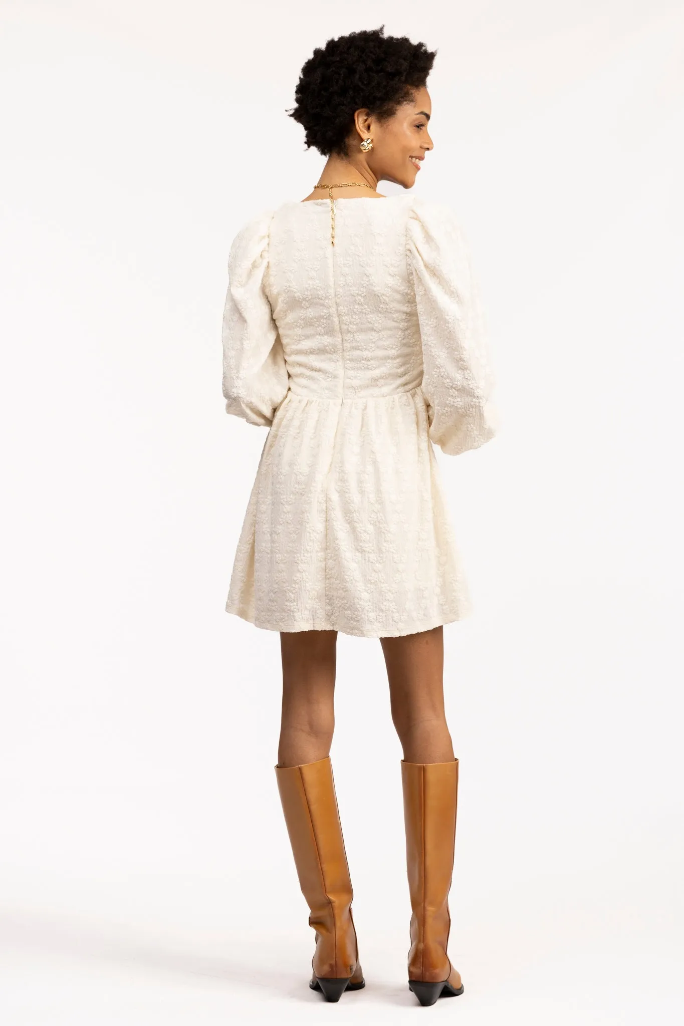 The Beatrice Ruffle Lace Dress - Cream Lace