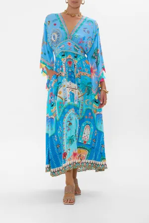 WAISTED DRESS WITH KIMONO SLEEVE A PAINTED VILLAGE