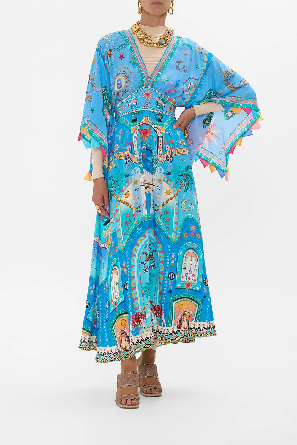 WAISTED DRESS WITH KIMONO SLEEVE A PAINTED VILLAGE